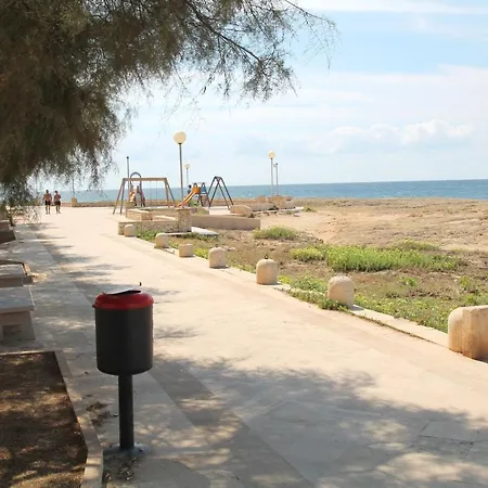 Дом отдыха Del Mare Марина-ди-Манкаверса